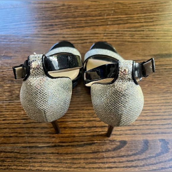 MICHAEL Michael Kors Sienna Glitter Silver/Black Sandals size 6 - Picture 8 of 13